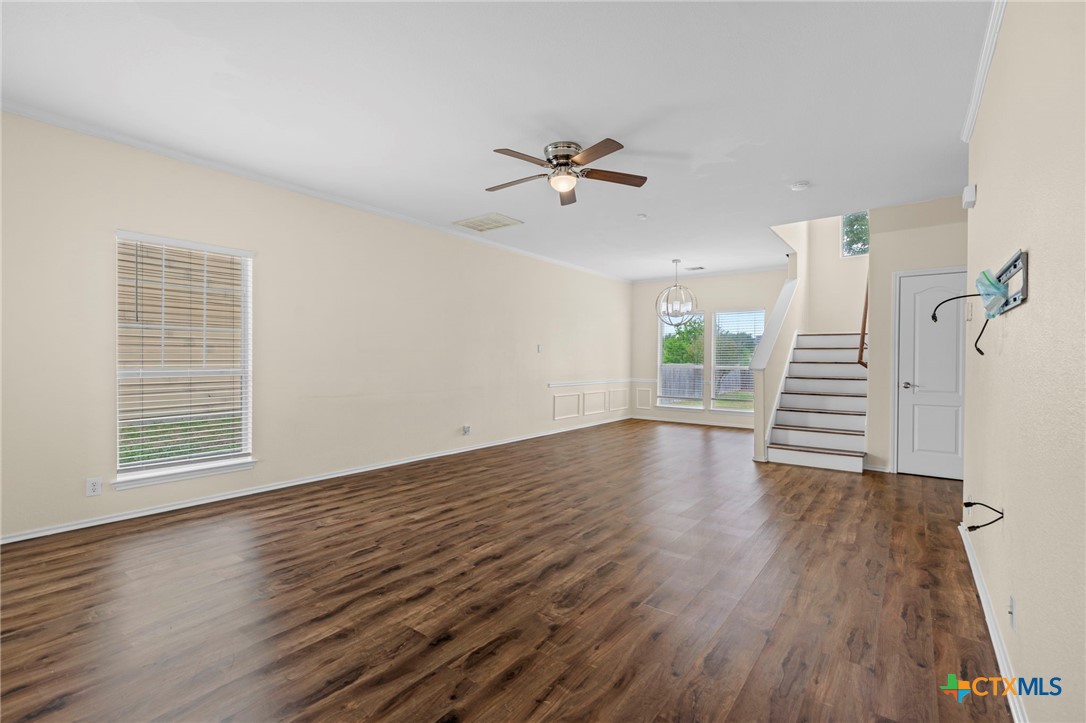 300 Rustic Trail Cibolo, TX 78108 - Photo 5 of 32