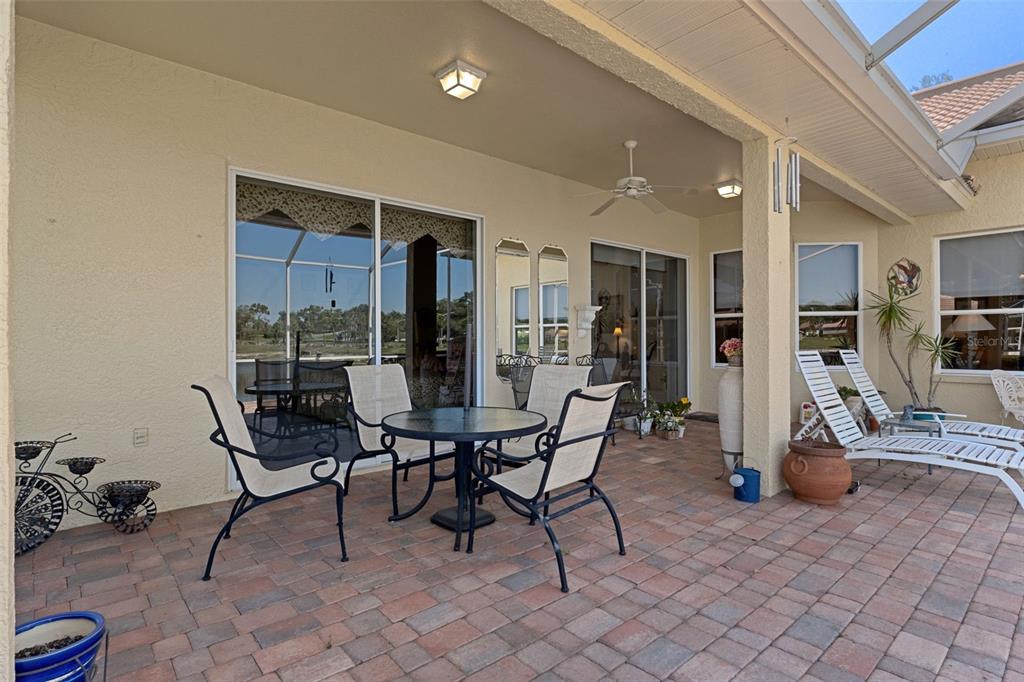 10081 Georgetown Court Weeki Wachee, FL 34613 - Photo 47 of 76 a view of a dining room with furniture