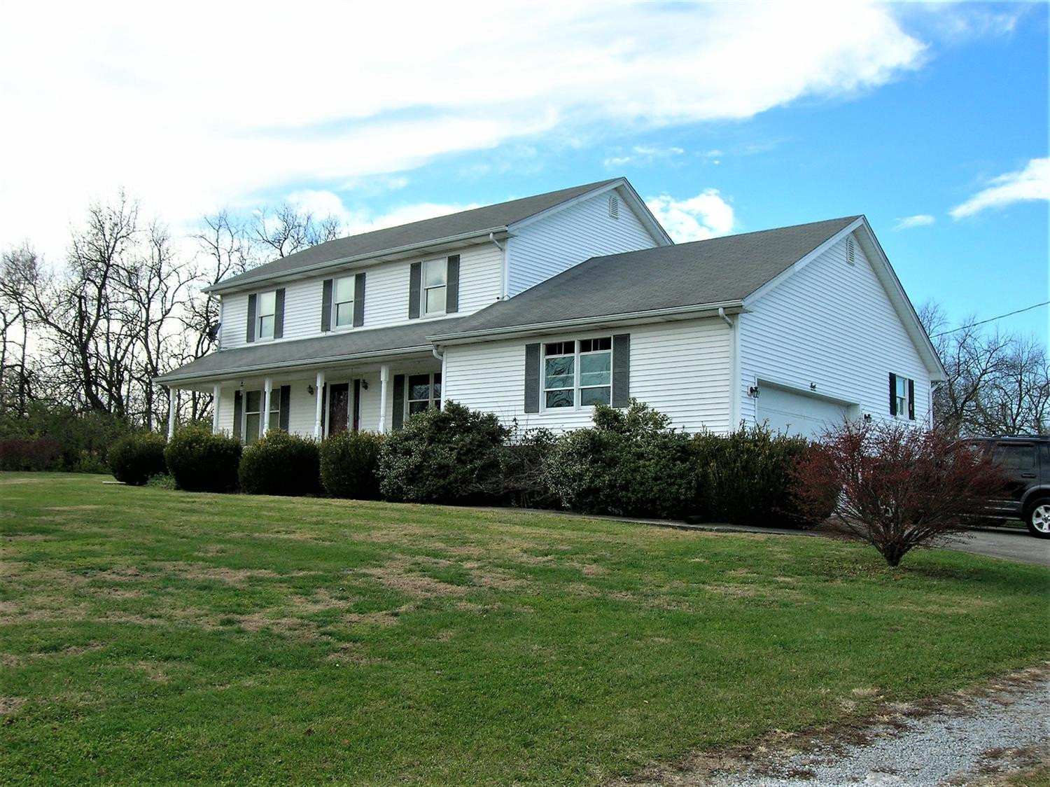 604 Danville Road Nicholasville, KY 40356 - Photo 1 of 37 Photo 1