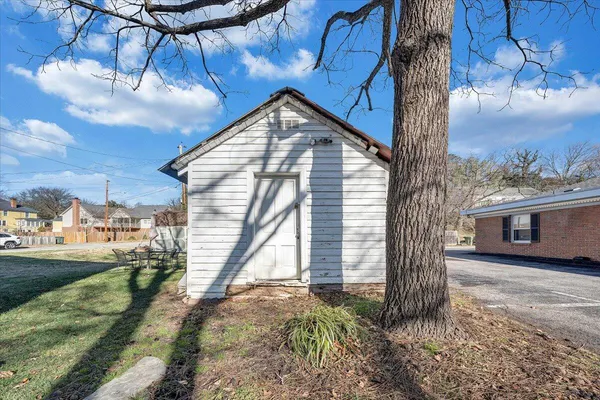 $454,950 | 501 Roanoke Boulevard, Salem, VA 24153