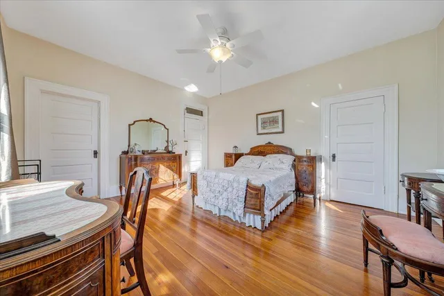 $475,000 | 501 Roanoke Boulevard, Salem, VA 24153