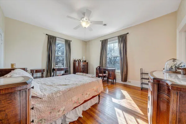 $454,950 | 501 Roanoke Boulevard, Salem, VA 24153