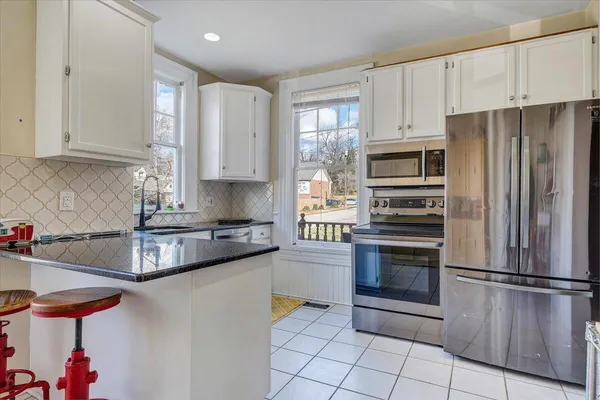 $454,950 | 501 Roanoke Boulevard, Salem, VA 24153