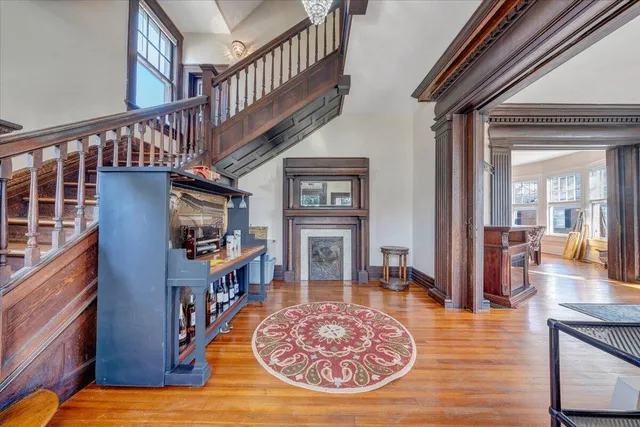 $475,000 | 501 Roanoke Boulevard, Salem, VA 24153