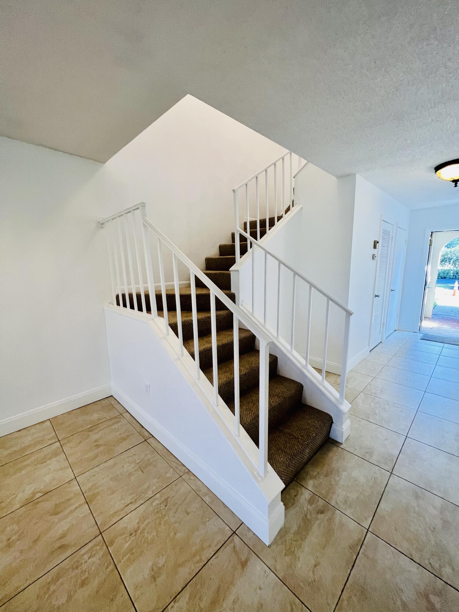 8425 Casa Del Lago Boca Raton, FL 33433 - Photo 33 of 43 IMG_2790