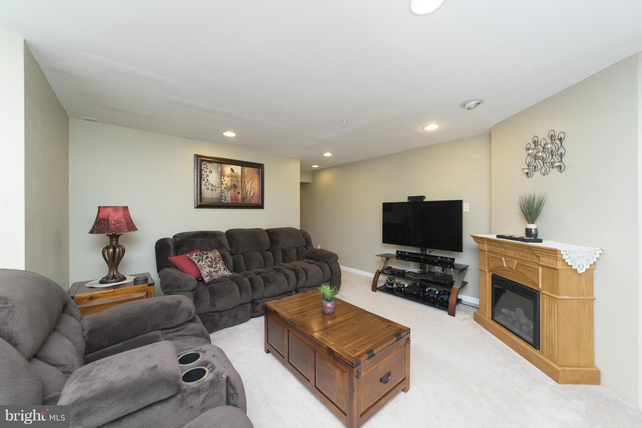 746 Shallow Ridge Court Abingdon, MD 21009 - Photo 24 of 30 Family Room