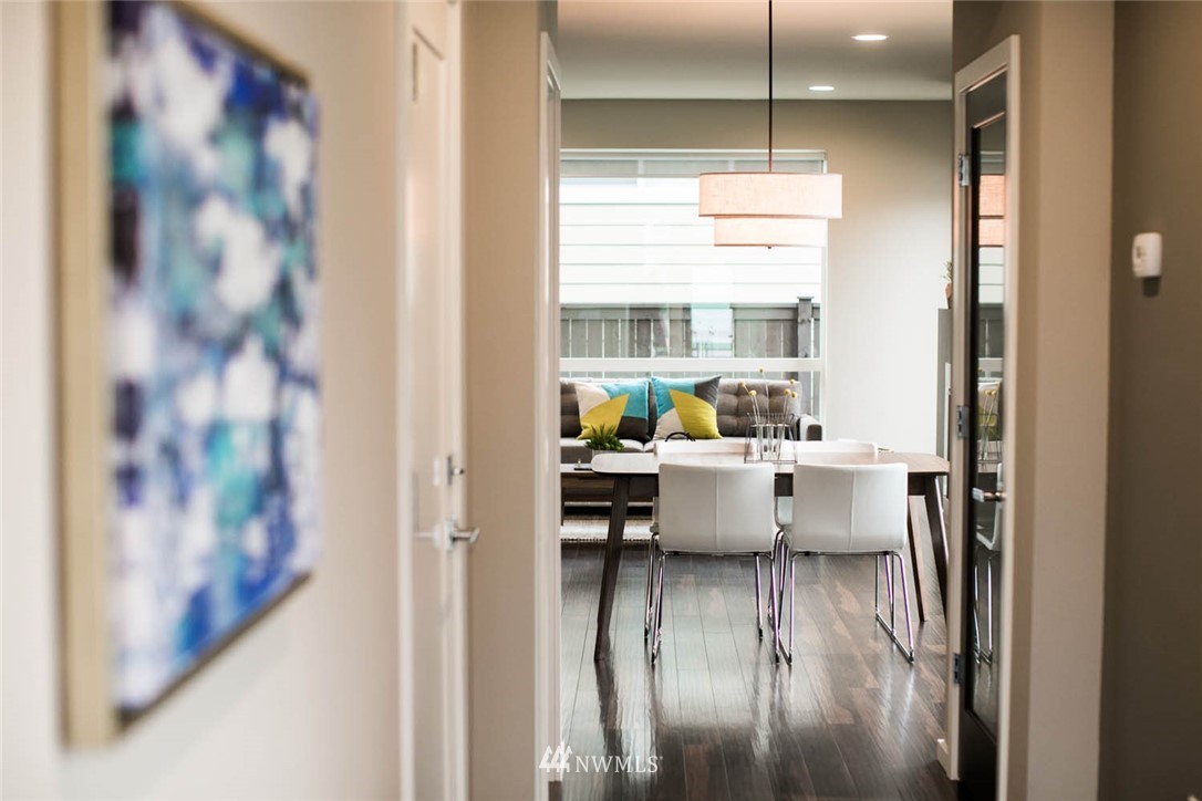 16908 42nd Drive Southeast Bothell, WA 98012 - Photo 3 of 17 Gallery Image 3