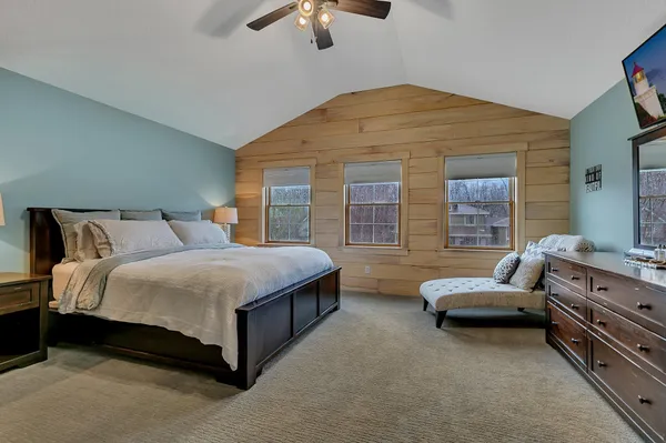 $579,900 | 912 21st Avenue North, Sartell, MN 56377