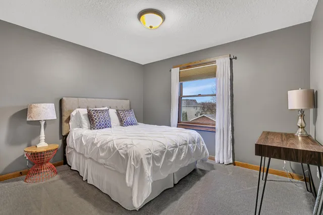 $579,900 | 912 21st Avenue North, Sartell, MN 56377