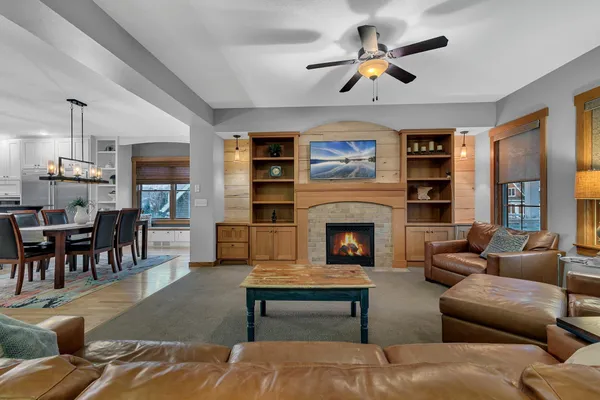 $579,900 | 912 21st Avenue North, Sartell, MN 56377