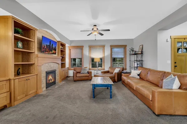 $579,900 | 912 21st Avenue North, Sartell, MN 56377