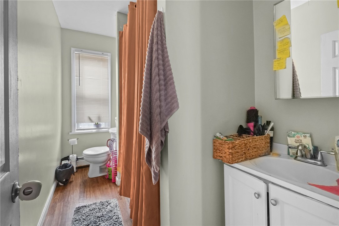 35 Sterling Avenue Providence, RI 02909 - Photo 6 of 29 Unit 2