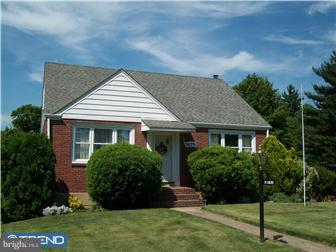2629 Radcliffe Road Broomall, PA 19008 - Photo 1 of 3 Exterior Front