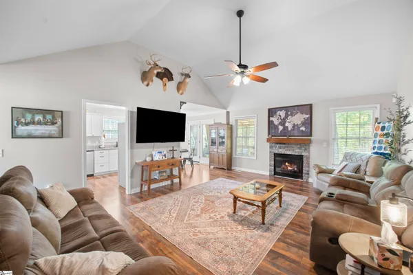 $319,900 | 113 Raintree Court, Easley, SC 29642