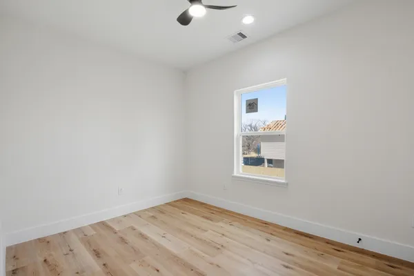 $2,600 | 3320 Francis Street, Unit A, Houston, TX 77004
