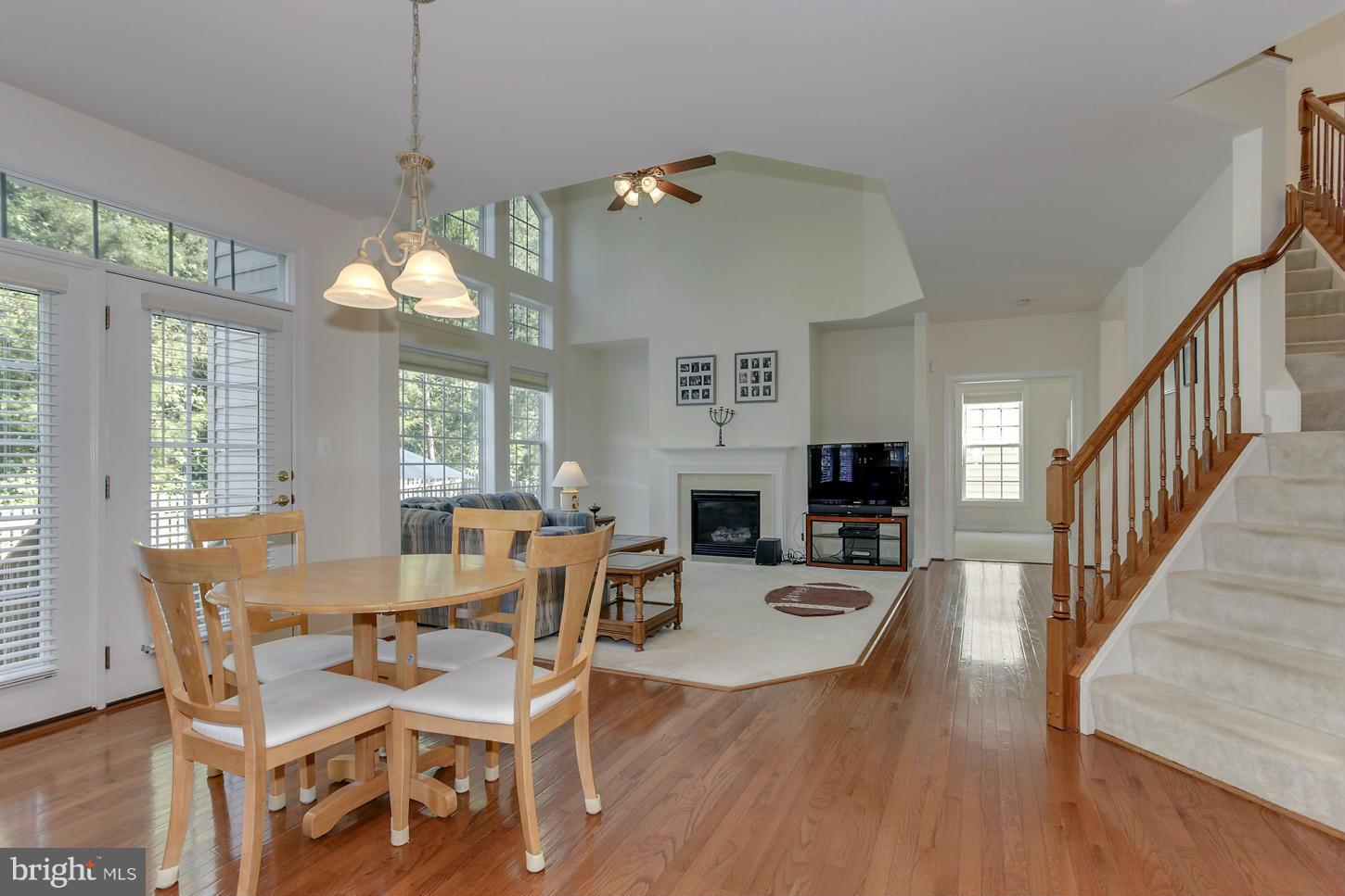 8744 Raleigh Mews Gainesville, VA 20155 - Photo 14 of 30 Kitchen