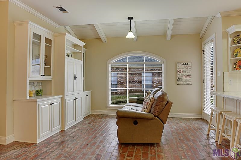 10235 Rustic Oak Drive Baton Rouge, LA 70810 - Photo 9 of 20 Gallery Image 9