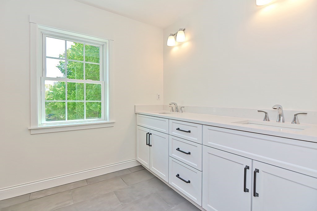 229 East Union Street Ashland, MA 01721 - Photo 31 of 36 Gallery Image 31