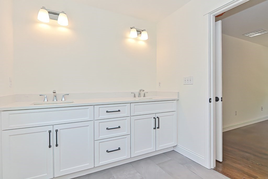 229 East Union Street Ashland, MA 01721 - Photo 32 of 36 Gallery Image 32