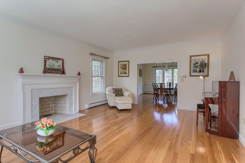 2 Endicott Road Andover, MA 01810 - Photo 4 of 30 Gallery Image 4