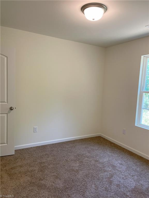 202 Hampton Drive High Point, NC 27265 - Photo 2 of 7