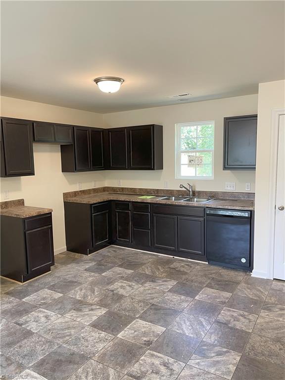 202 Hampton Drive High Point, NC 27265 - Photo 7 of 7
