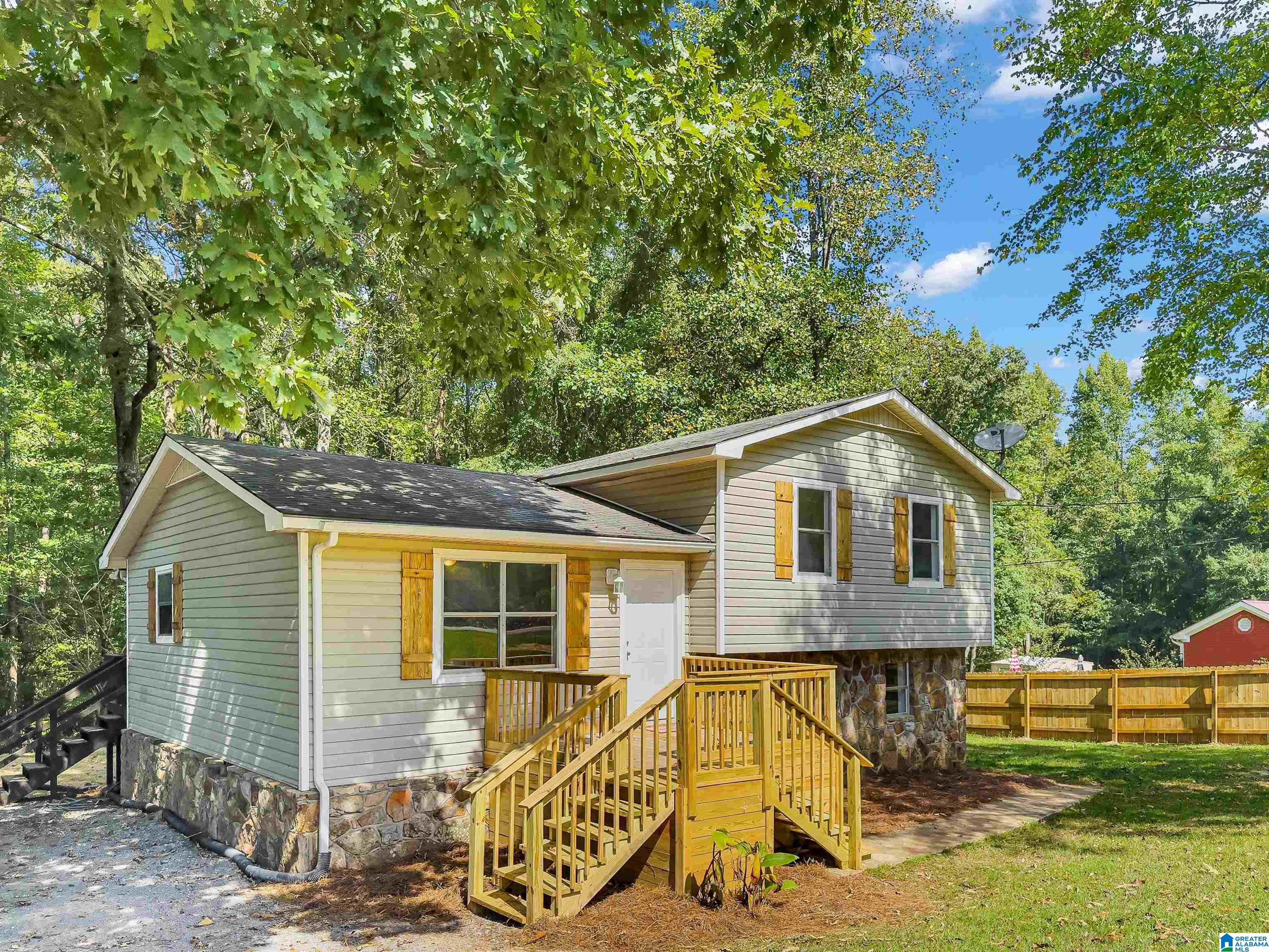 1711 Champion Road Oneonta, AL 35121 - Photo 8 of 27