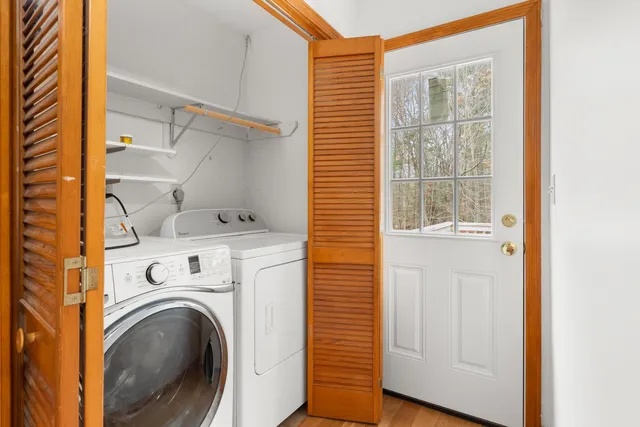 $995,000 | 19 Rockrimmon Road, North Hampton, NH 03862