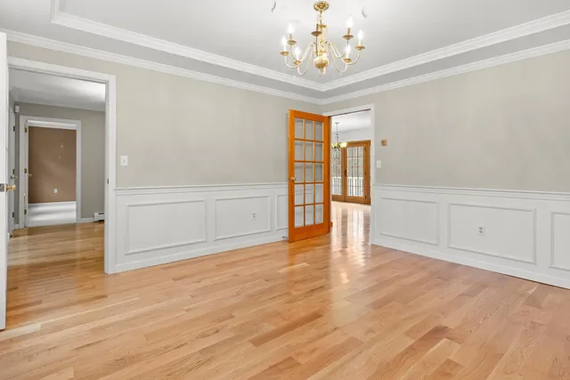 $995,000 | 19 Rockrimmon Road, North Hampton, NH 03862