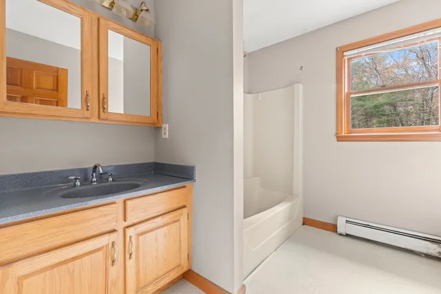 $995,000 | 19 Rockrimmon Road, North Hampton, NH 03862