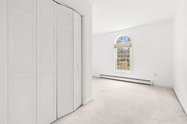 $995,000 | 19 Rockrimmon Road, North Hampton, NH 03862