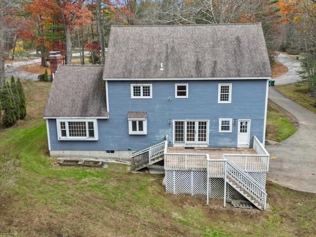 $995,000 | 19 Rockrimmon Road, North Hampton, NH 03862