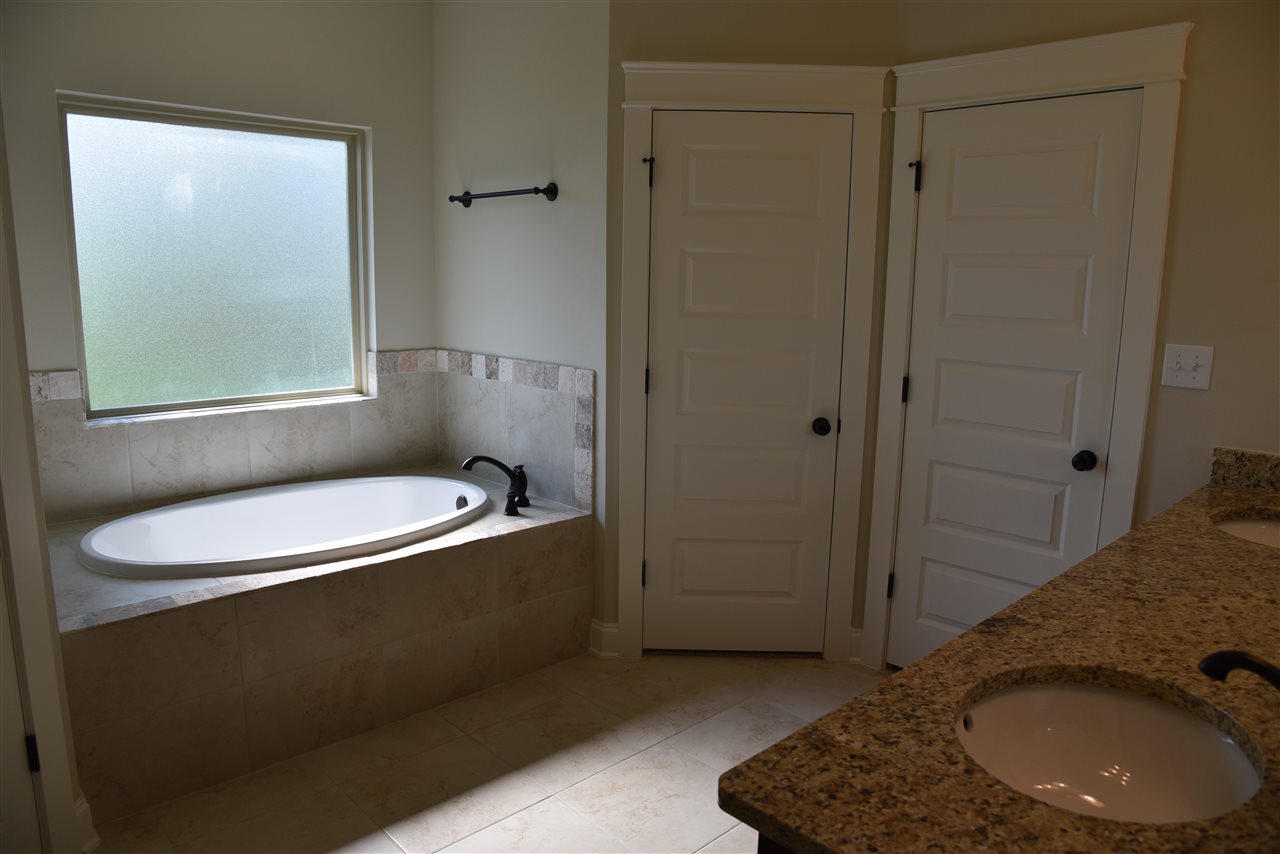 27156 Gramercy Lane Daphne, AL 36526 - Photo 17 of 20