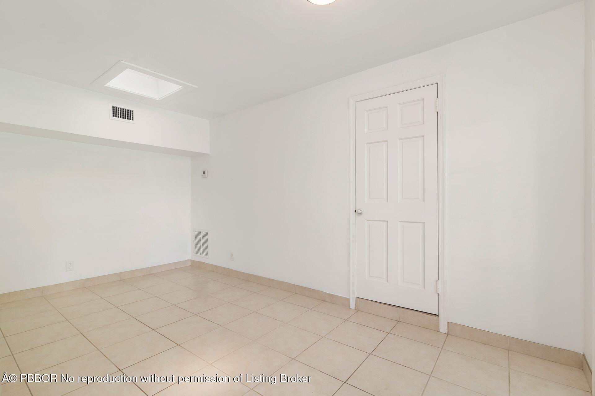 3020 Vincent Road West Palm Beach, FL 33405 - Photo 28 of 56 a view of an empty room
