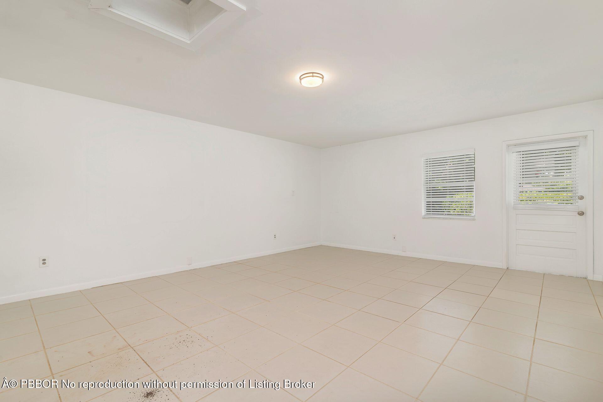 3020 Vincent Road West Palm Beach, FL 33405 - Photo 29 of 56 34