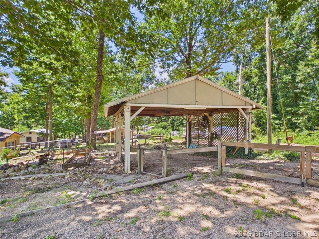3584 Walnut Hills Road Stover, MO 65078 - Photo 5 of 46