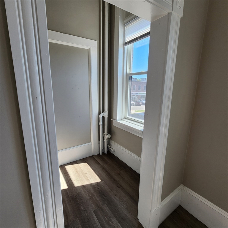 76.5 Maple Street, Unit L Northampton, MA 01062 - Photo 13 of 15