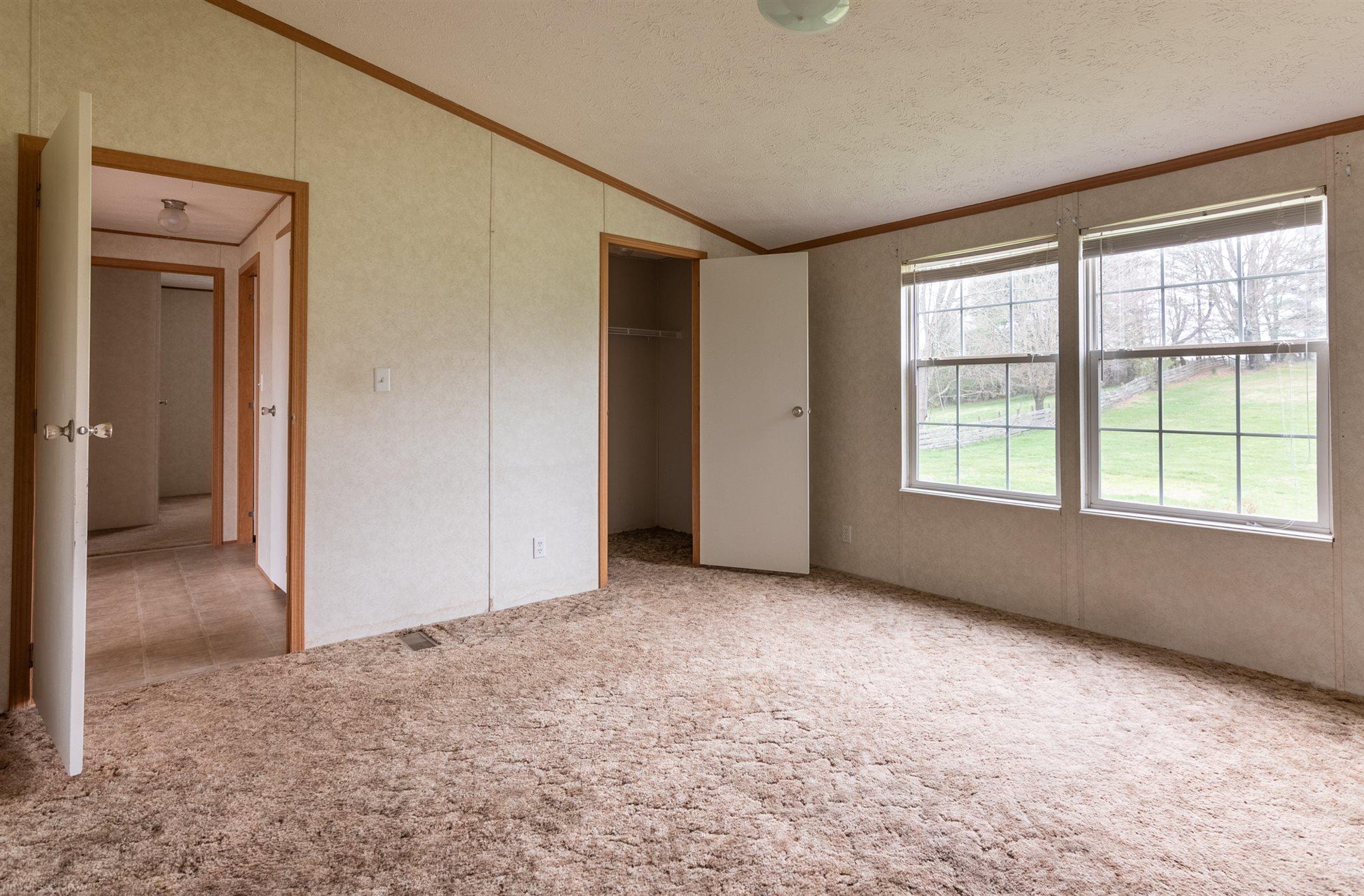 6930 Depot Road Radford, VA 24141 - Photo 13 of 33 Gallery Image 13