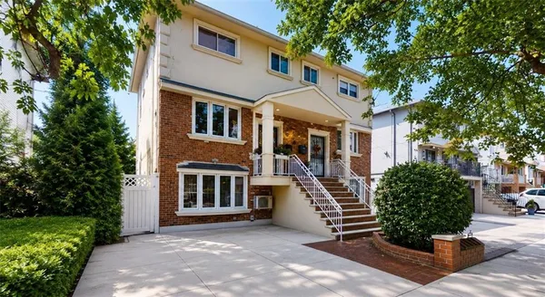 $949,000 | 2351 East 70th Street | Bergen Beach