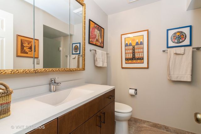 $275,000 | 222 Main Street, Unit 203, Evanston, IL 60202