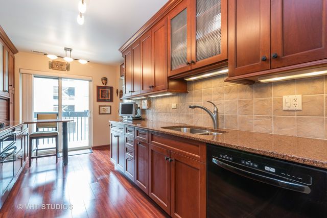 $275,000 | 222 Main Street, Unit 203, Evanston, IL 60202