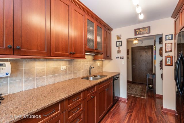 $275,000 | 222 Main Street, Unit 203, Evanston, IL 60202