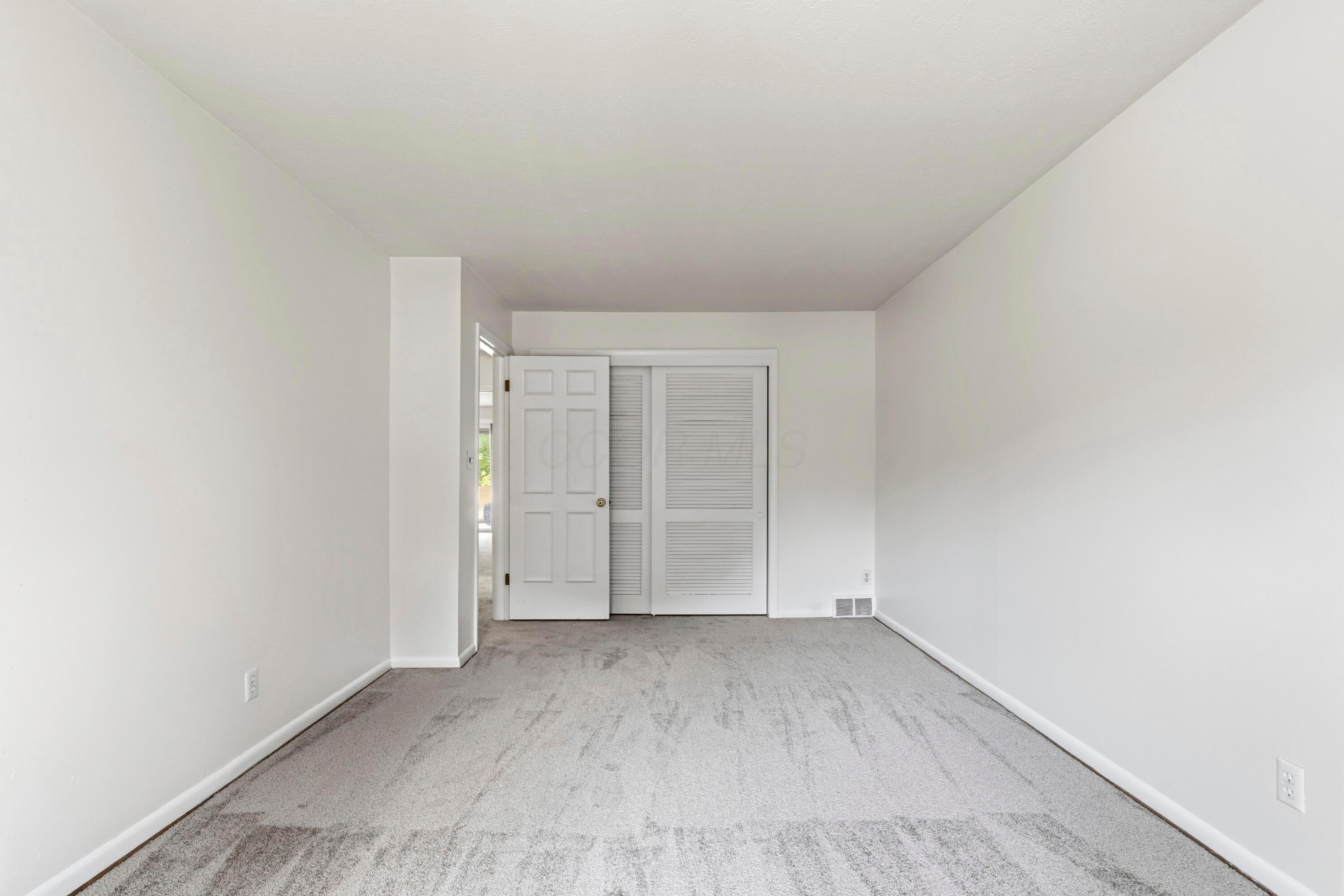 3600 Reed Road, Unit 4 Upper Arlington, OH 43220 - Photo 23 of 42 Bedroom #2