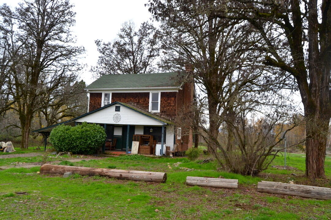 2950 Holland Loop Road Cave Junction, OR 97523 - Photo 1 of 22 Front