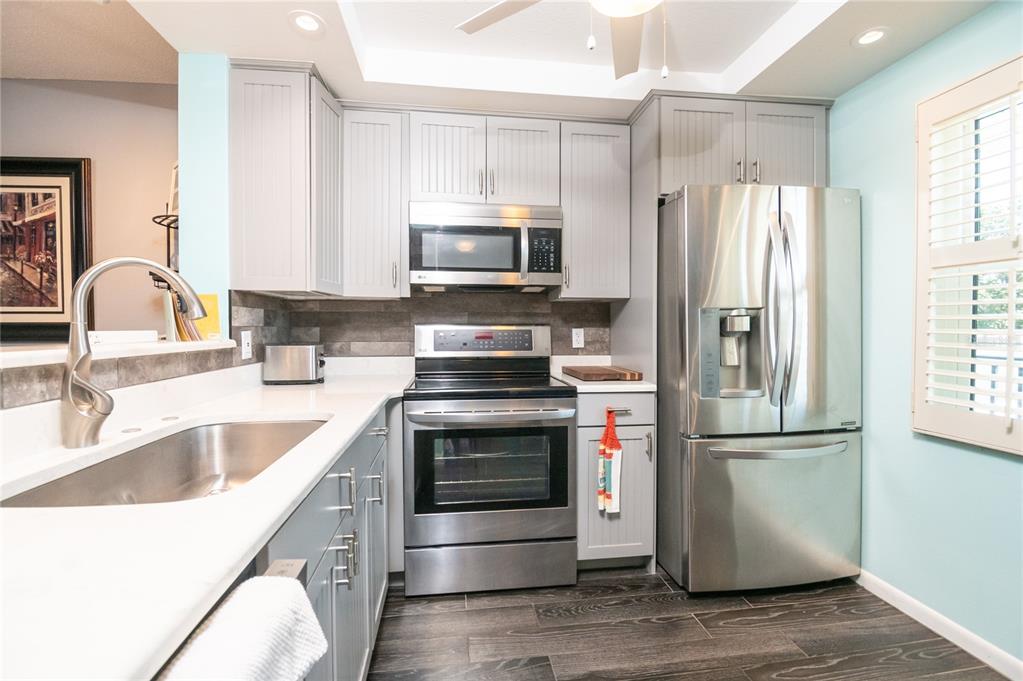 1430 Heather Ridge Boulevard, Unit 202 Dunedin, FL 34698 - Photo 3 of 21