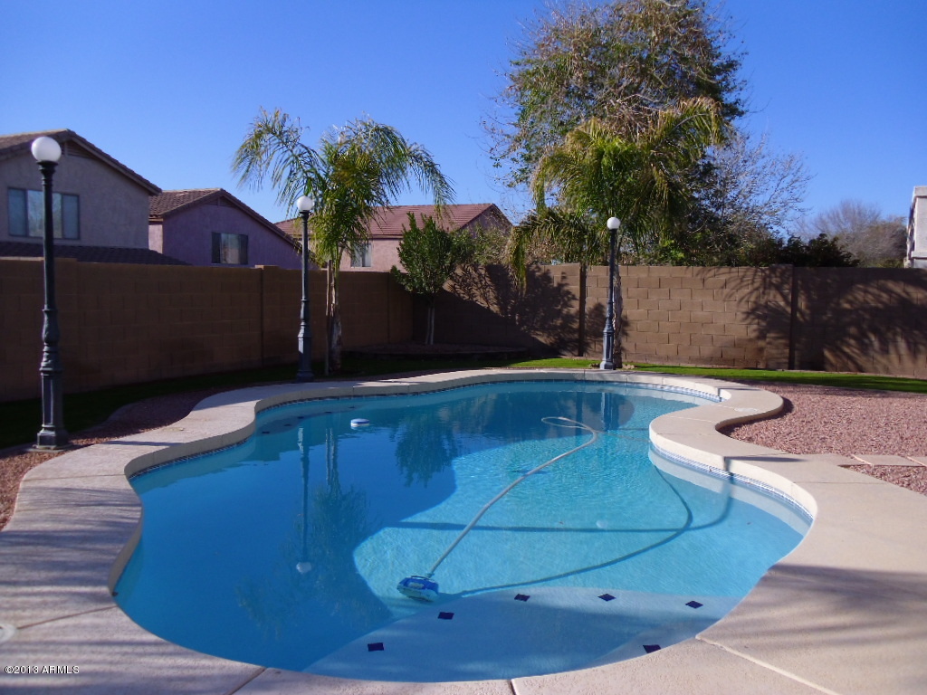 1084 North Martingale Road Gilbert, AZ 85234 - Photo 30 of 33 pool