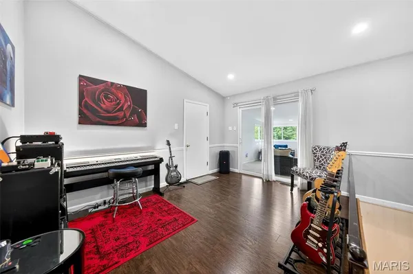 $330,000 | 15 Graeler Drive, St. Louis, MO 63146
