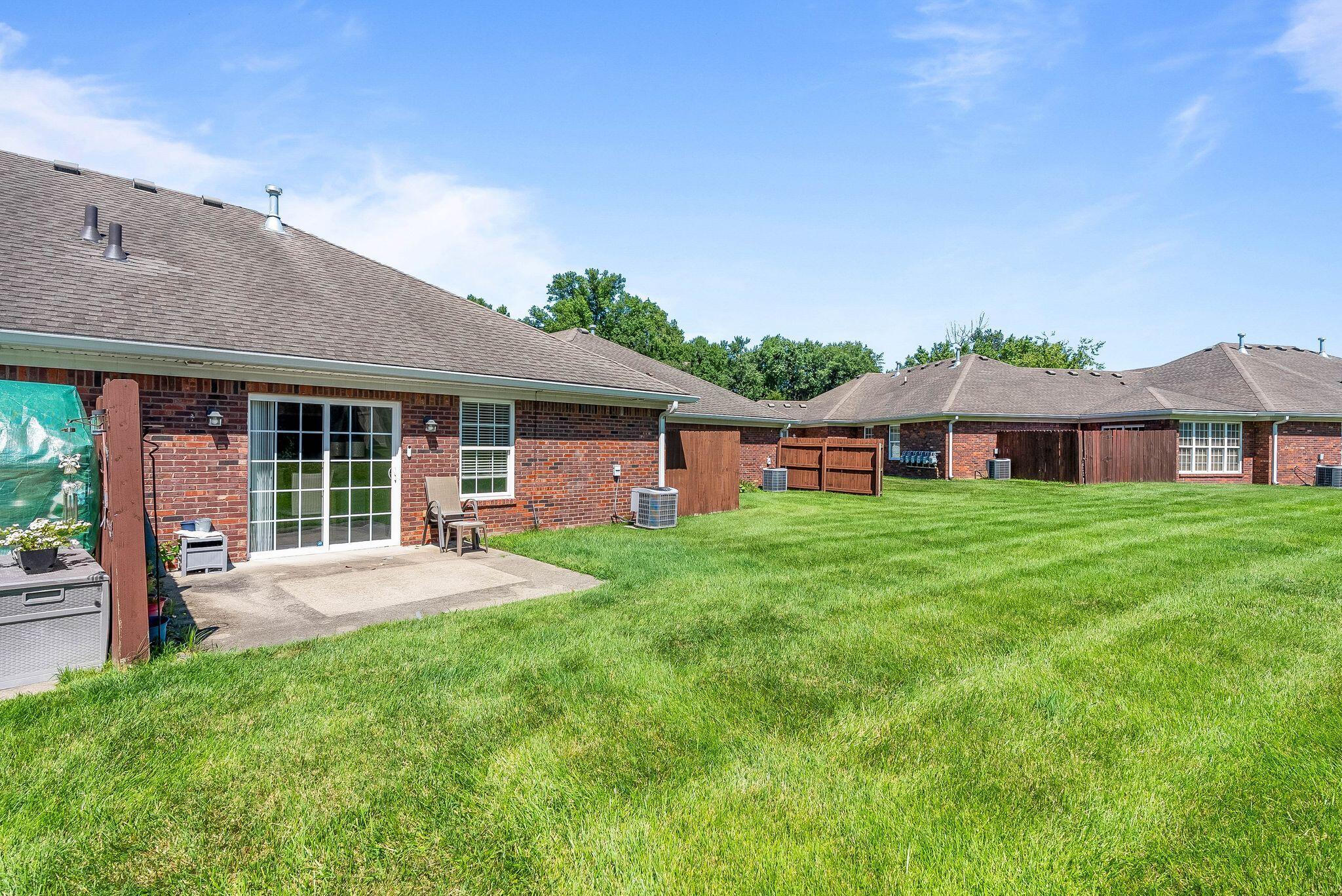 6505 Renate Road Louisville, KY 40291 - Photo 30 of 33 6505 Renate Rd (28 of 32)
