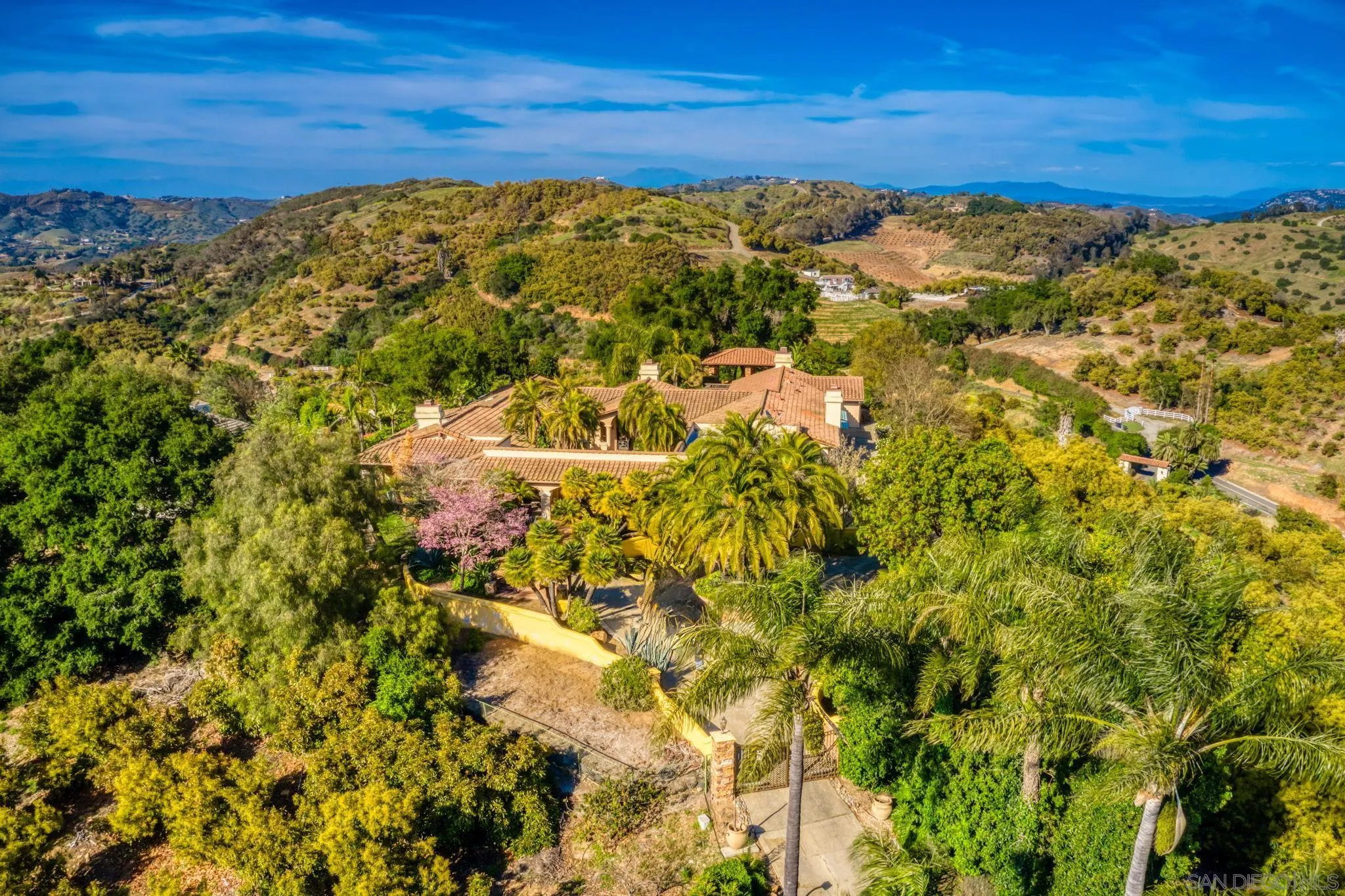 24656 Fuerte Road Temecula, CA 92590 - Photo 54 of 62