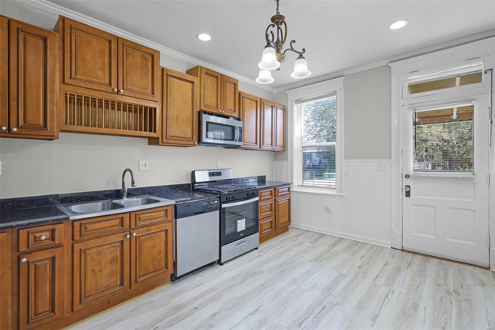 5240 Alabama Avenue St. Louis, MO 63111 - Photo 14 of 28